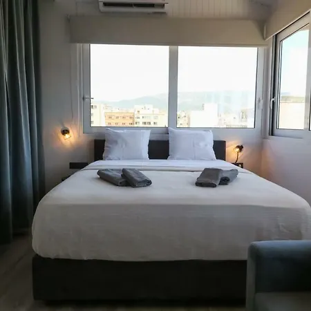 Triple A - Acropolis View In The Center - Free Parking! * Atene